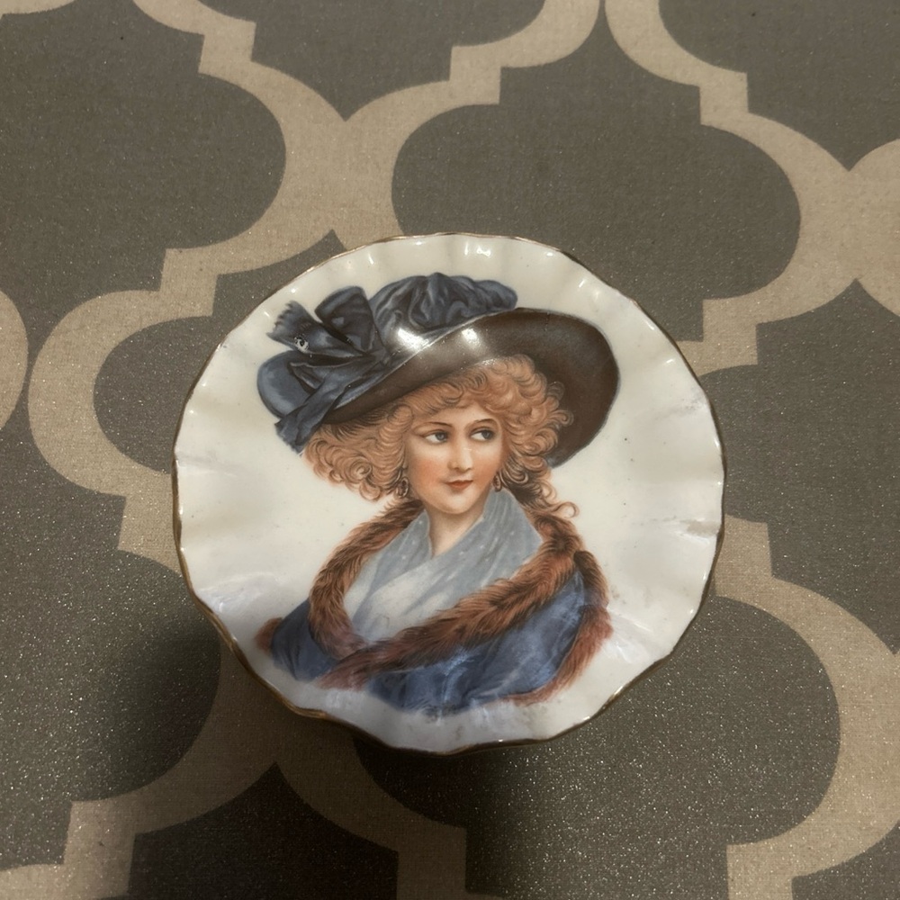 VINTAGE WINTERLING SIGNED FINE CHINA PLATE